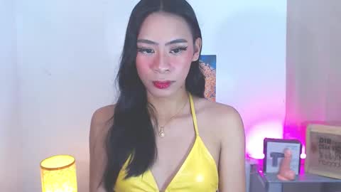 Snapshot of goddessnianxx chatting on 11/07/25, 02:55 Kyla and Nian online show from 11/07/25, 02:55