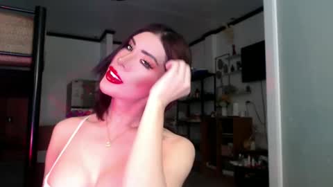 Snapshot of goddessofbigcock chatting on 12/04/24, 02:53 Eva online show from 12/04/24, 02:53