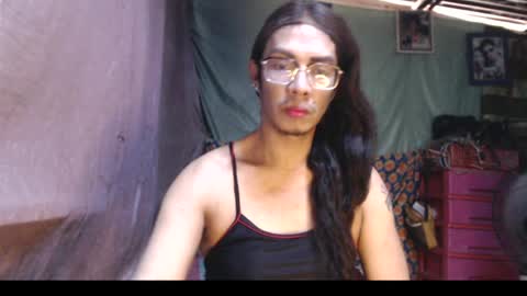 KENNY DOLL online show from 04/27/26, 06:44