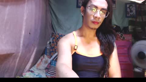 KENNY DOLL online show from 05/11/26, 07:03