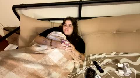 Snapshot of goddessviccc chatting on 07/18/26, 01:54 princessviccxo online show from 07/18/26, 01:54
