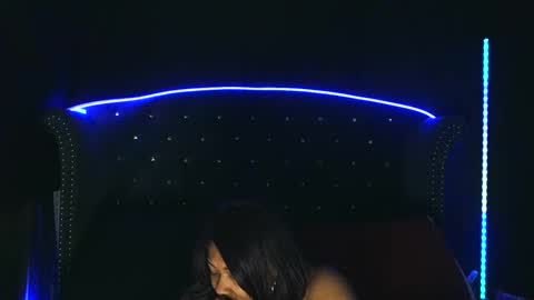 Snapshot of goddessyvette007 chatting on 02/09/25, 12:39 GoddessYvette007 online show from 02/09/25, 12:39