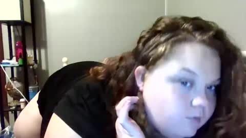 Snapshot of godessisabella chatting on 09/26/25, 07:56 godessisabella online show from 09/26/25, 07:56