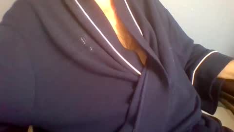 Snapshot of godfather943 chatting on 03/10/26, 06:24 godfather943 online show from 03/10/26, 06:24