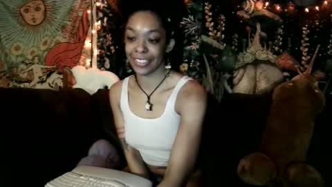 Snapshot of godispleasure chatting on 03/12/26, 02:39 goddess of pleasure online show from 03/12/26, 02:39