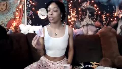 Snapshot of godispleasure chatting on 04/06/26, 02:51 goddess of pleasure online show from 04/06/26, 02:51