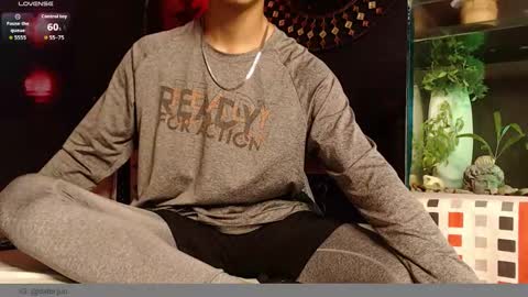 Snapshot of godly_huan chatting on 01/16/26, 07:23 HUAN online show from 01/16/26, 07:23