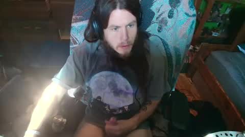 Snapshot of godmangod chatting on 01/15/26, 06:11 jimmyjohnameson online show from 01/15/26, 06:11