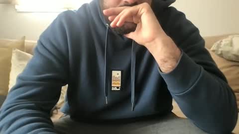 Snapshot of godofthunder18 chatting on 02/07/25, 11:34 J online show from 02/07/25, 11:34