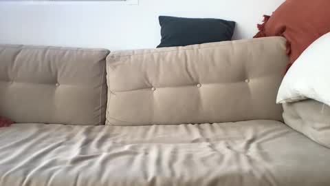 Snapshot of godofthunder18 chatting on 10/17/25, 10:51 J online show from 10/17/25, 10:51