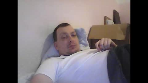 Snapshot of gohan8558 chatting on 02/13/26, 07:32 gohan8558 online show from 02/13/26, 07:32