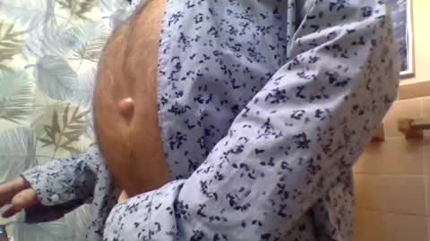 Snapshot of gojo885 chatting on 01/06/25, 06:58 gojo885 online show from 01/06/25, 06:58