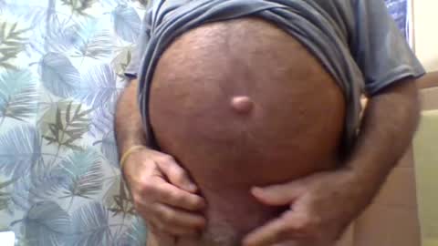 Snapshot of gojo885 chatting on 01/12/25, 05:24 gojo885 online show from 01/12/25, 05:24