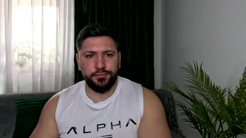 gold_alpha_boy online show from 04/29/26, 10:41