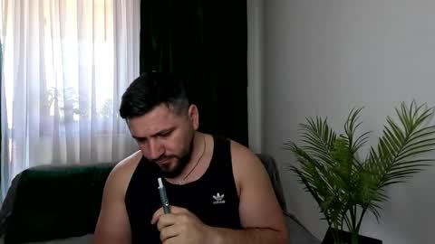 gold_alpha_boy online show from 05/05/26, 09:06