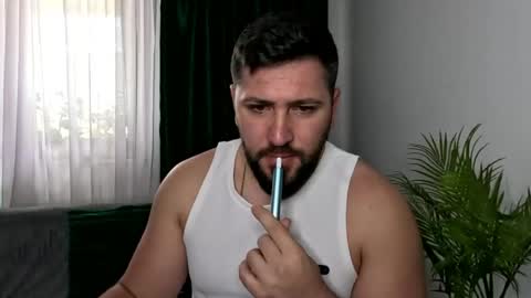 gold_alpha_boy online show from 05/10/26, 12:54