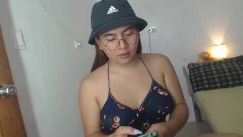 bella online show from 01/24/25, 02:07