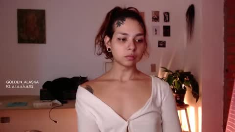 Snapshot of golden_alaska chatting on 03/06/25, 11:09 Alaska online show from 03/06/25, 11:09