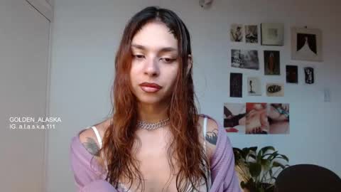 Snapshot of golden_alaska chatting on 10/27/25, 12:09 Alaska online show from 10/27/25, 12:09