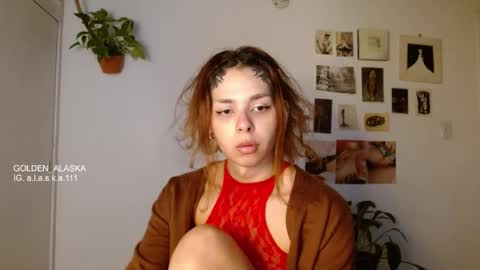 Snapshot of golden_alaska chatting on 10/28/25, 10:41 Alaska online show from 10/28/25, 10:41