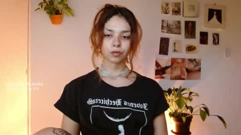 Snapshot of golden_alaska chatting on 10/30/25, 11:22 Alaska online show from 10/30/25, 11:22