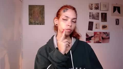 Snapshot of golden_alaska chatting on 02/04/26, 12:11 Alaska online show from 02/04/26, 12:11