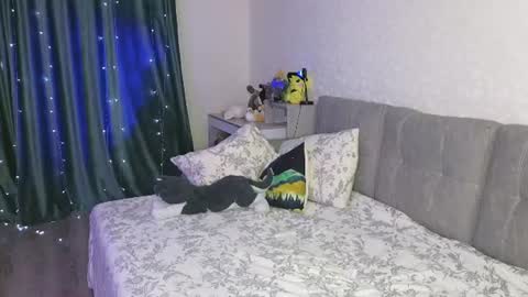 Jess  online show from 06/18/26, 08:57