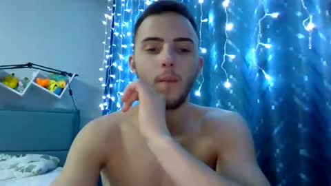 Golden boyyy21 online show from 01/11/25, 05:18