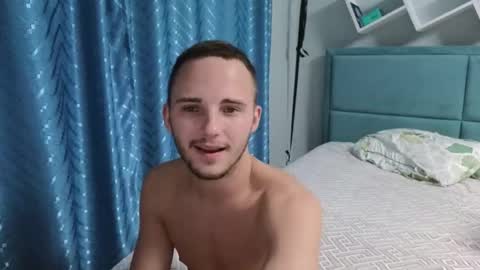 Golden boyyy21 online show from 09/10/25, 07:36