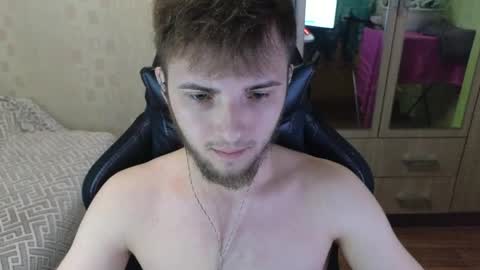 Snapshot of golden_boyyy21 chatting on 04/13/26, 05:07 Golden boyyy21 online show from 04/13/26, 05:07