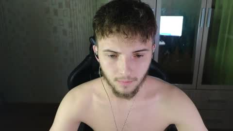 Snapshot of golden_boyyy21 chatting on 04/27/26, 12:08 Golden boyyy21 online show from 04/27/26, 12:08