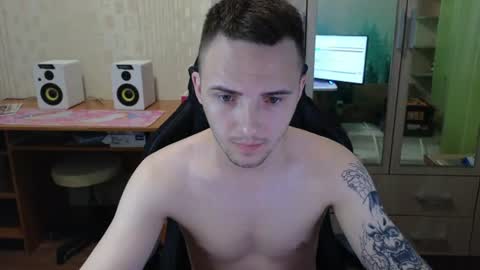 Golden boyyy21 online show from 07/10/26, 06:32