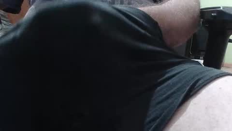 Snapshot of goldenboy_69_69 chatting on 12/22/25, 11:13 GoldenBoy69 online show from 12/22/25, 11:13