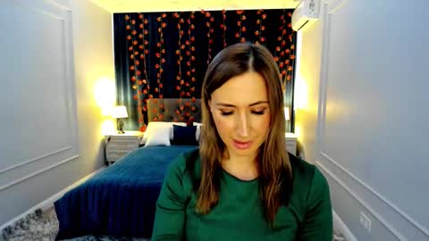 Olivia online show from 11/16/25, 11:49