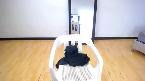 goldenn_ass1 online show from 09/13/25, 03:39