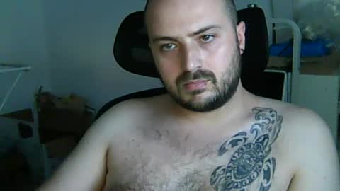 Snapshot of goldenspainboy chatting on 07/04/26, 04:46 goldenspainboy online show from 07/04/26, 04:46