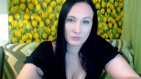 Snapshot of goldmoonn chatting on 02/19/25, 07:16 goldmoonn online show from 02/19/25, 07:16
