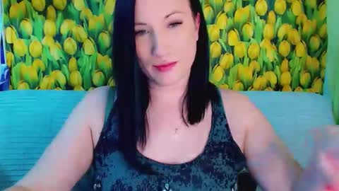 Snapshot of goldmoonn chatting on 03/15/26, 03:07 goldmoonn online show from 03/15/26, 03:07