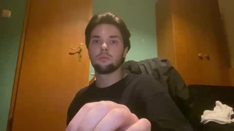 Snapshot of goldroutine chatting on 01/06/26, 08:12 Vlad online show from 01/06/26, 08:12