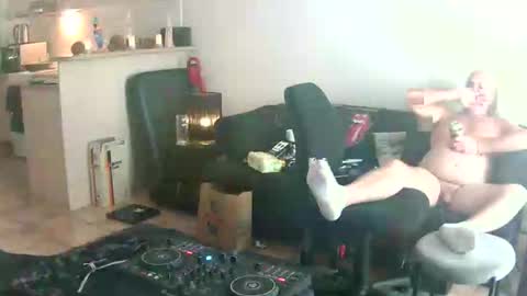 goldyguy011 online show from 06/10/26, 05:07