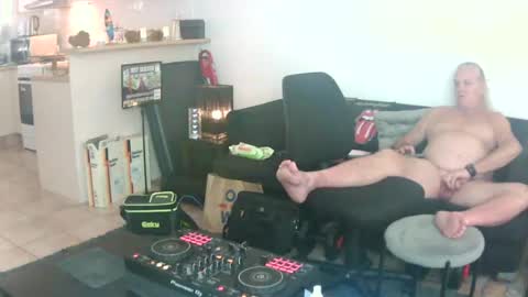 goldyguy011 online show from 06/14/26, 12:19