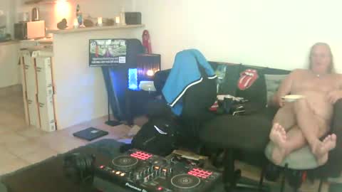 goldyguy011 online show from 06/25/26, 06:18