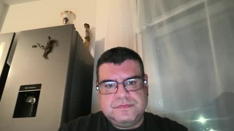 gomezgonz5 online show from 10/16/25, 05:58