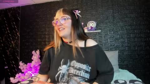 gomory_kitty online show from 04/28/26, 04:01