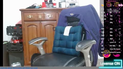 Snapshot of gonfishn chatting on 01/11/25, 03:42 gonfishn online show from 01/11/25, 03:42