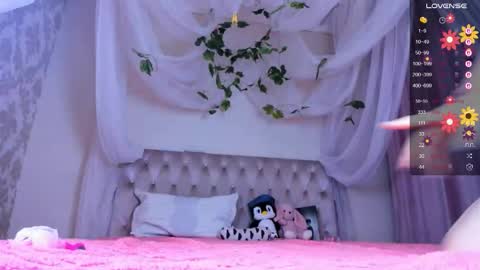 gongjulee online show from 12/18/25, 01:44