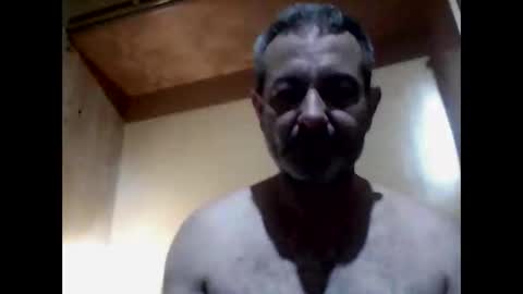 Snapshot of gonzalobilbaogon chatting on 01/10/25, 08:48 gonzalo online show from 01/10/25, 08:48