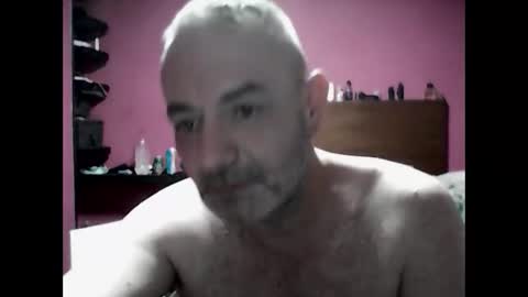 Snapshot of gonzalobilbaogon chatting on 03/13/26, 12:06 gonzalo online show from 03/13/26, 12:06