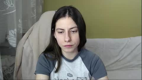 Snapshot of good__night chatting on 01/06/26, 06:11 Elizabeth Effie online show from 01/06/26, 06:11