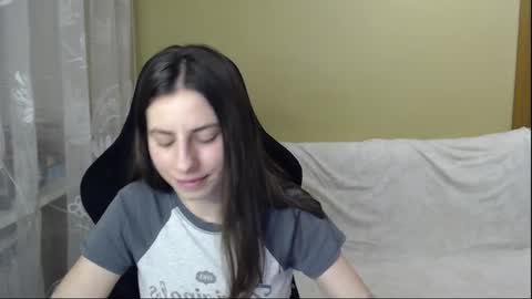 Snapshot of good__night chatting on 02/21/26, 05:25 Elizabeth Effie online show from 02/21/26, 05:25